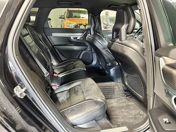 Volvo V90 25 of 30