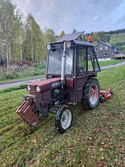 Kubota L185 2 of 9