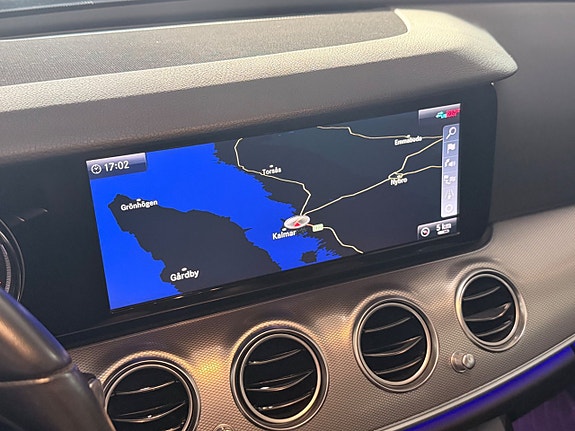 Mercedes-Benz E200 d 16 of 17