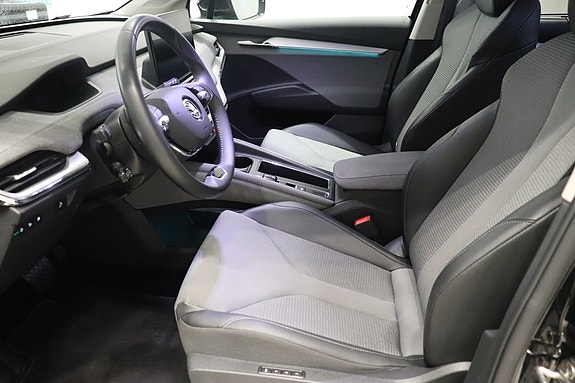 Skoda Enyaq 7 of 12