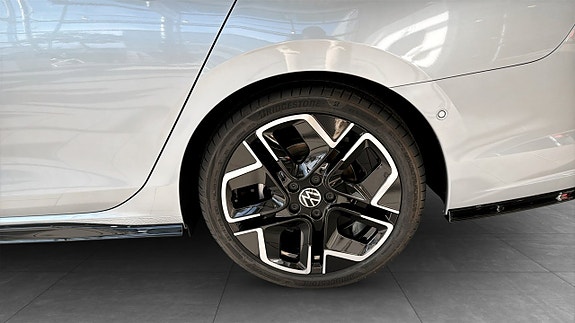 Volkswagen Golf I 6 of 13