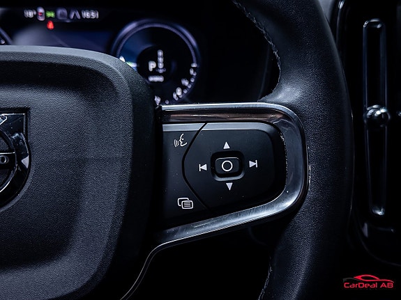 Volvo XC40 24 of 30