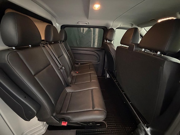 Mercedes-Benz Vito 119 13 of 19