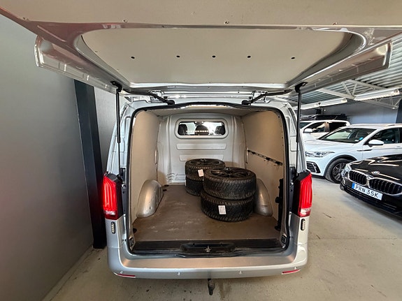 Mercedes-Benz Vito 119 19 of 19