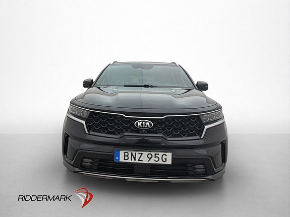 Kia Sorento 2 of 30