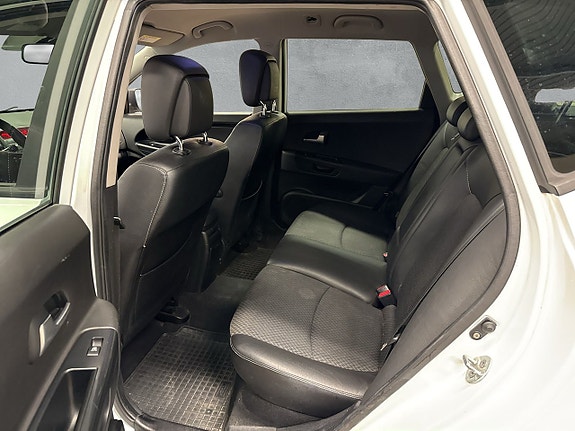 Kia Ceed 12 of 23