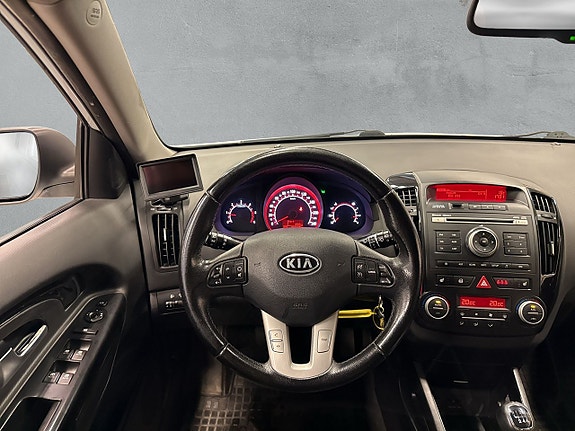 Kia Ceed 13 of 23