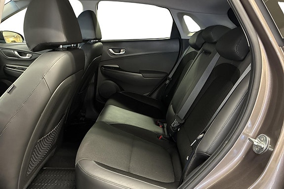 Hyundai Kona 10 of 15