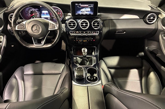 Mercedes-Benz C220 11 of 17