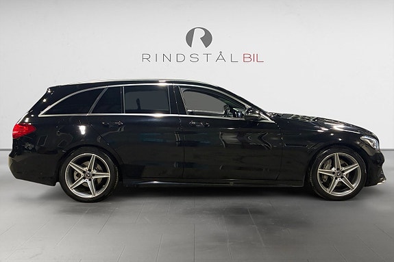 Mercedes-Benz C220 8 of 17
