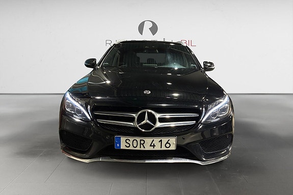 Mercedes-Benz C220 10 of 17