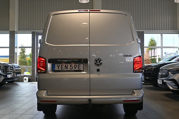 Volkswagen Transporter 3 of 28