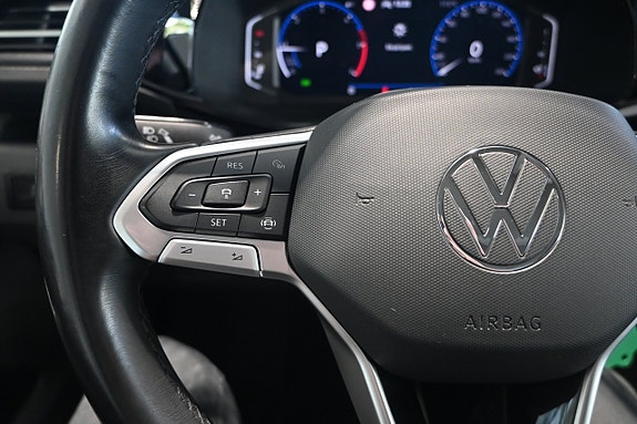 Volkswagen Transporter 19 of 28