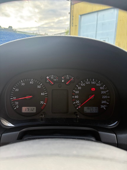 Volkswagen Golf IV 9 of 11