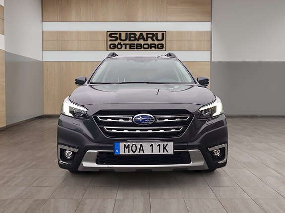Subaru Outback 7 of 17