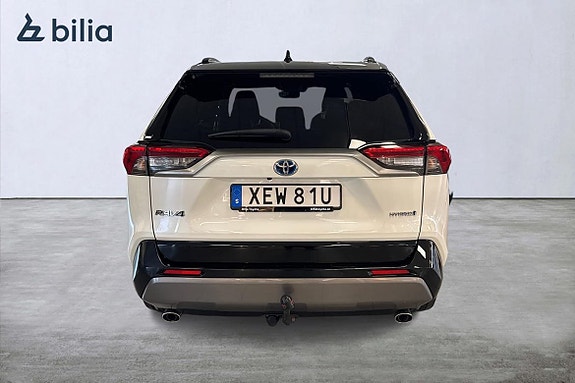 Toyota RAV4 5 of 21