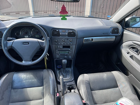 Volvo S40 3 of 5
