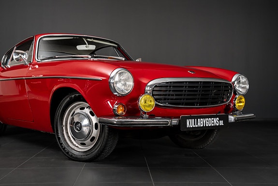 Volvo 1800E 3 of 28