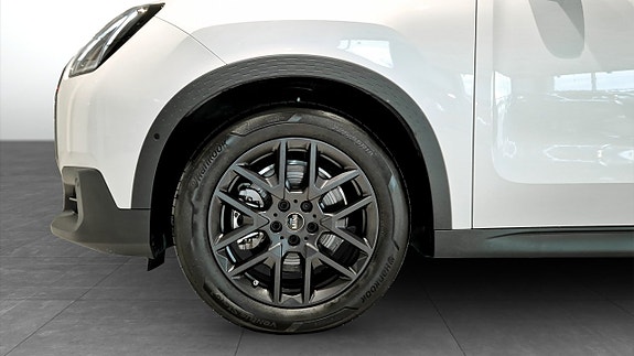 MINI Countryman SE 9 of 13