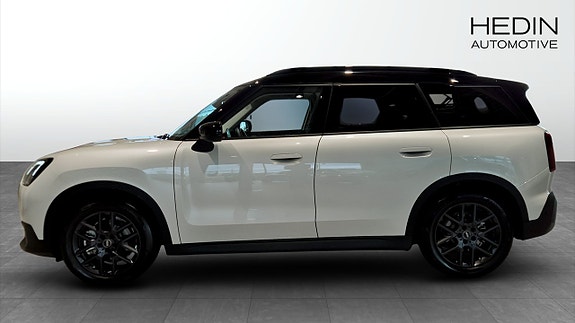 MINI Countryman SE 6 of 13