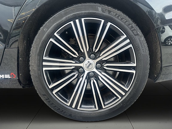 Volvo V60 14 of 18