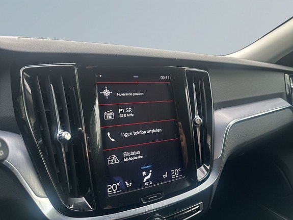 Volvo V60 11 of 18