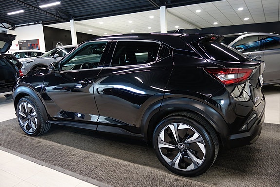 Nissan Juke 3 of 6