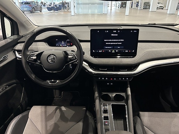 Skoda Enyaq 16 of 27