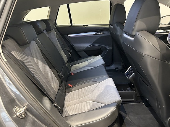 Skoda Enyaq 13 of 27