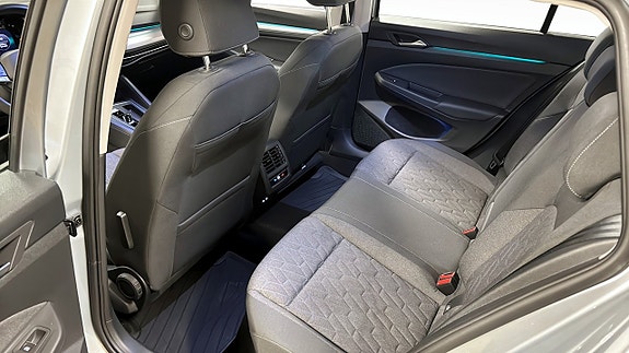 Volkswagen Golf I 11 of 13