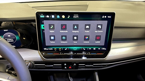 Volkswagen Golf I 9 of 13
