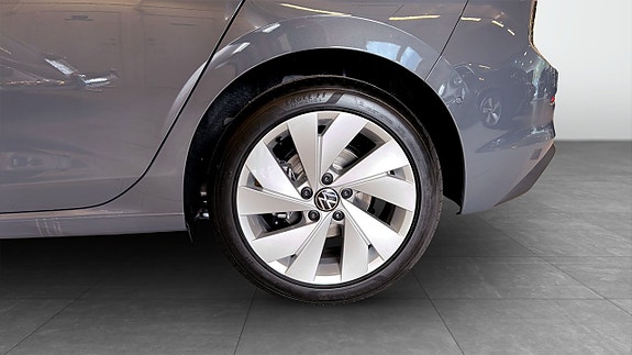 Volkswagen Golf I 6 of 12