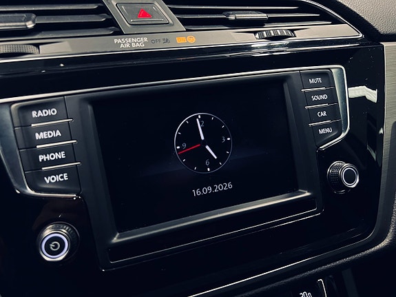 Volkswagen Touran 23 of 27