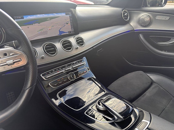 Mercedes-Benz E220 d 15 of 25