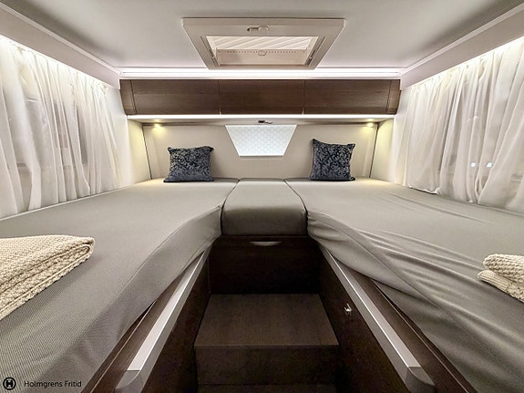 Adria Matrix Supreme 670 SL 12 of 19