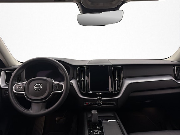 Volvo XC60 12 of 30