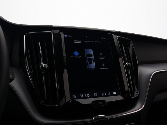 Volvo XC60 24 of 30