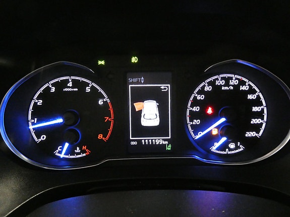 Toyota Yaris 16 of 21