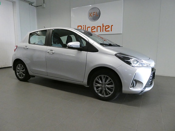 Toyota Yaris 4 of 21