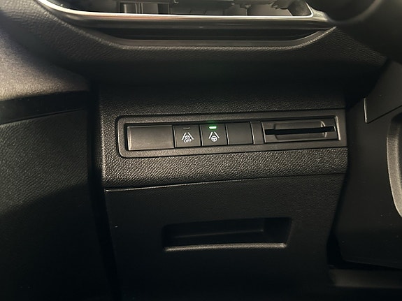 Peugeot 3008 15 of 30