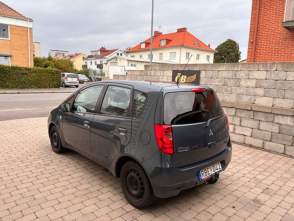 Mitsubishi Colt 7 of 21