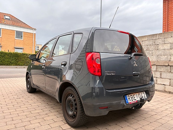 Mitsubishi Colt 8 of 21