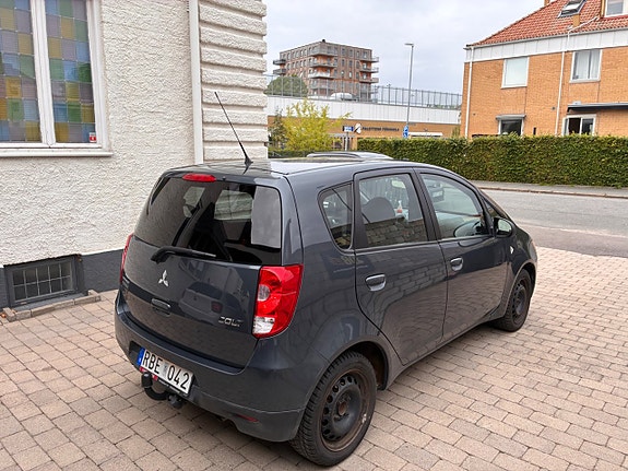 Mitsubishi Colt 9 of 21