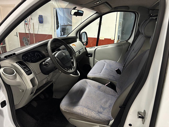 Renault Trafic 5 of 7