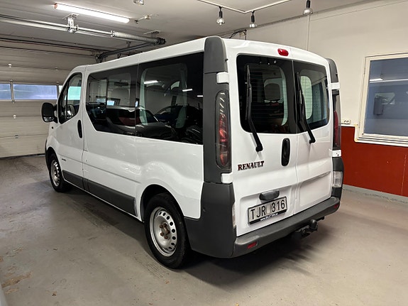 Renault Trafic 4 of 7