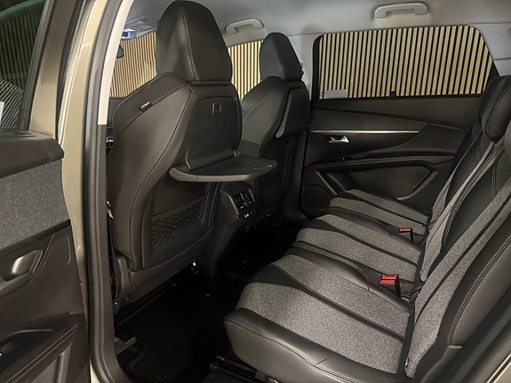 Peugeot 5008 13 of 28