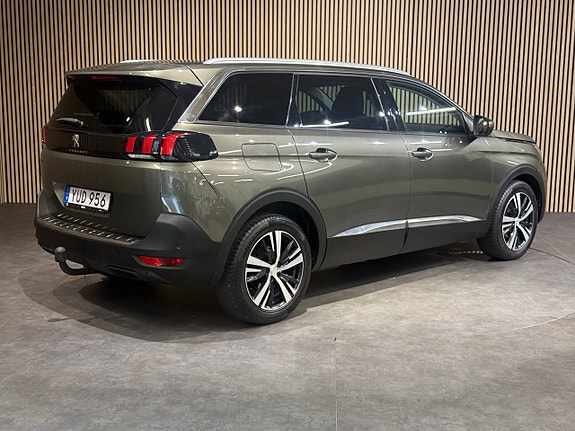 Peugeot 5008 4 of 28
