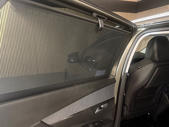 Peugeot 5008 21 of 28