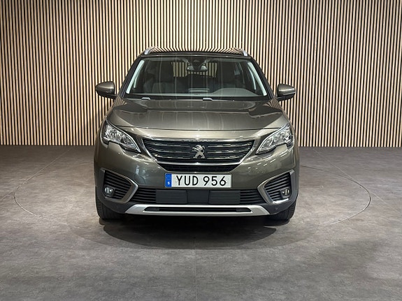 Peugeot 5008 9 of 28