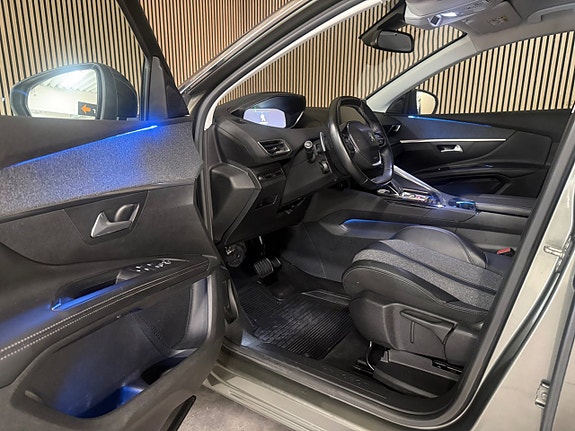 Peugeot 5008 10 of 28